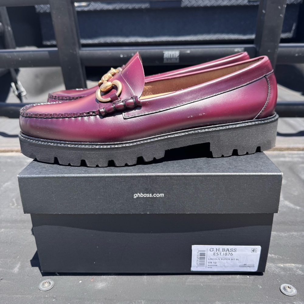 G.H. Bass Lincoln Super Bit Super Lug Weejuns Loafer Size 12 NIB Wine